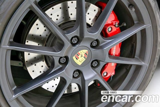 Porsche 718 Boxster 2022 — Фото 6/20