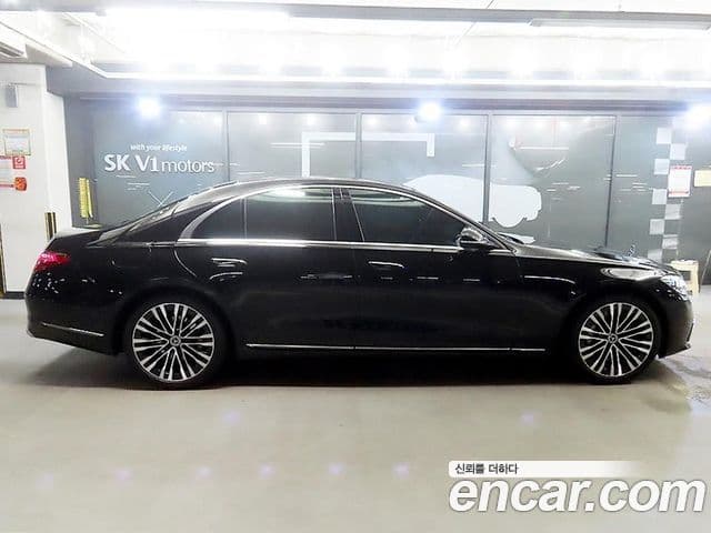 Mercedes-Benz S-Class 2021 — ფოტო 2/20