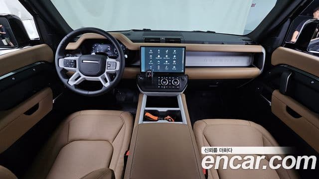 Land Rover Defender 2026 — Фото 7/20