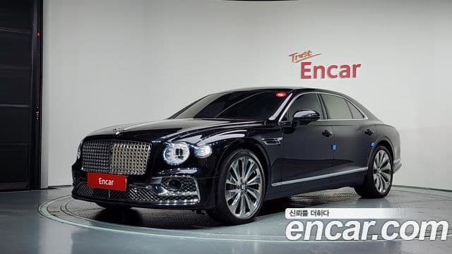Bentley Flying Spur 2022 — Фото 1/20
