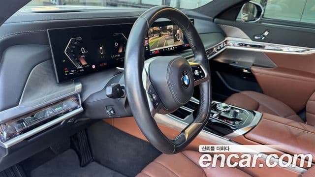 BMW 7 Series 2023 — Şəkil 9/20