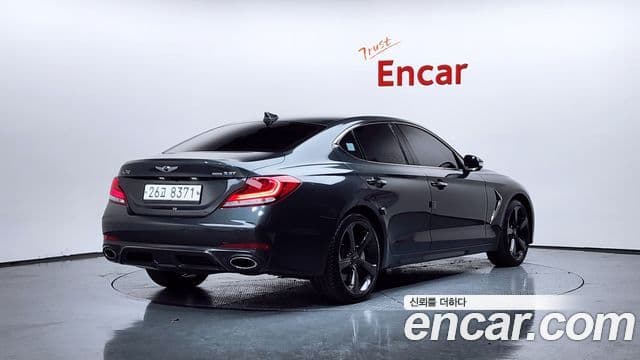 Genesis G70 2019 — ფოტო 2/20