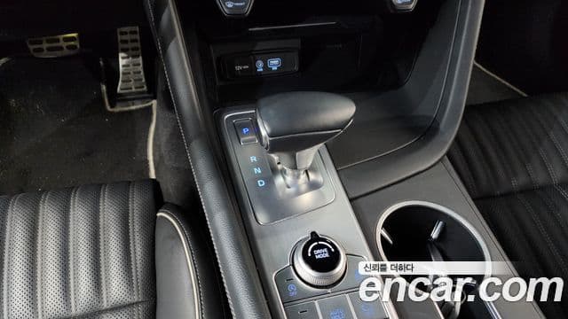 Genesis G70 2019 — ფოტო 9/20
