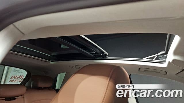 Audi Q5 2022 — ფოტო 18/20