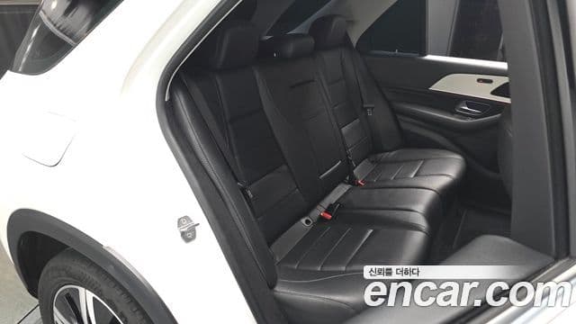 Mercedes-Benz GLE-Class 2019 — ფოტო 11/20
