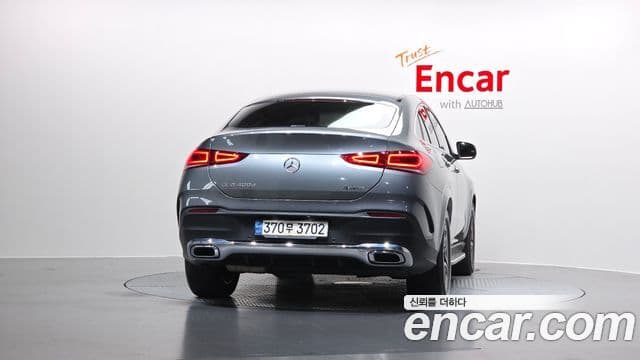 Mercedes-Benz GLE-Class 2021 — Фото 4/20
