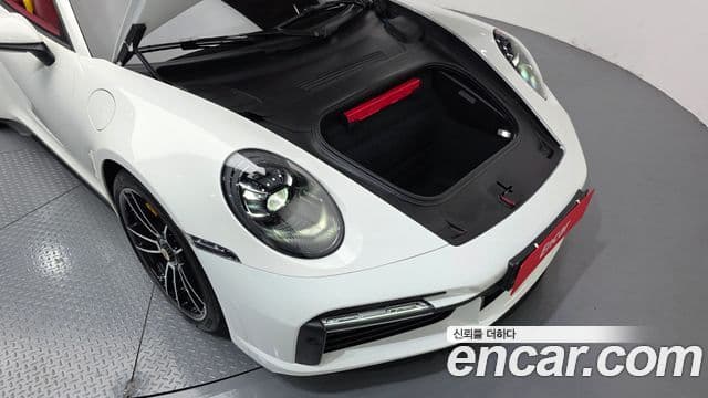 Porsche 911 2023 — Şəkil 6/20