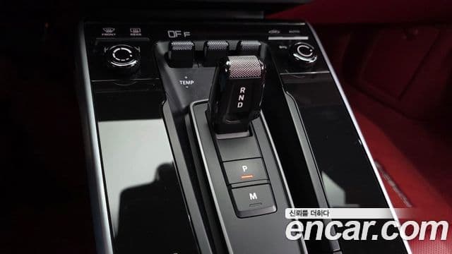 Porsche 911 2023 — Şəkil 9/20
