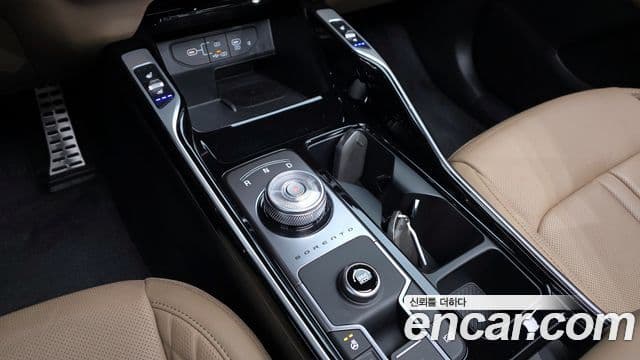 Kia Sorento 2024 — ფოტო 9/20