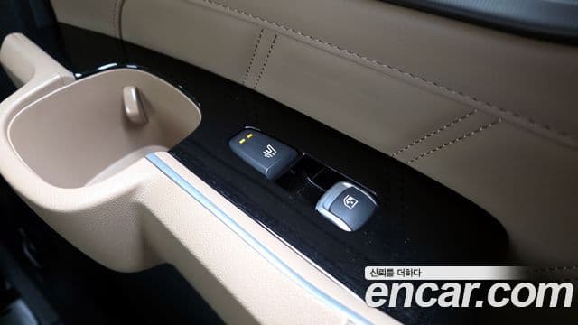 Kia Sorento 2024 — ფოტო 19/20
