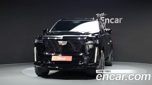 Cadillac Escalade 2023 — Фото 3/20