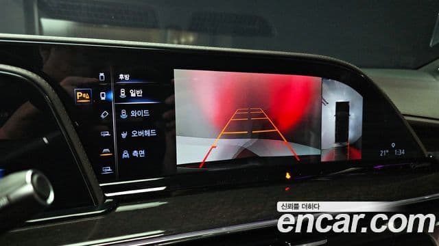 Cadillac Escalade 2023 — Фото 14/20