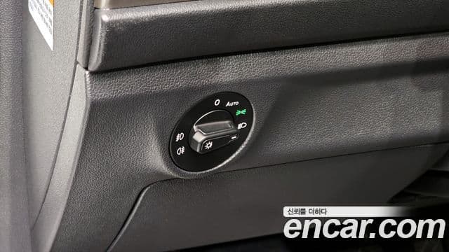 Volkswagen Jetta 2020 — Şəkil 16/20