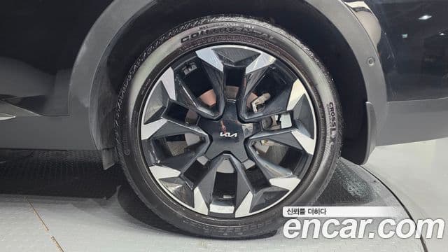Kia Sorento 2025 — ფოტო 5/20