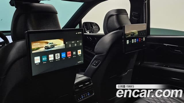 Genesis GV80 Coupe 2025 — ფოტო 19/20