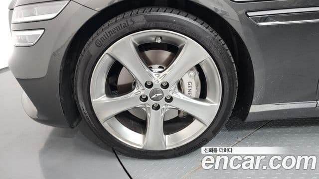 Genesis Electrified G80 2021 — ფოტო 5/20
