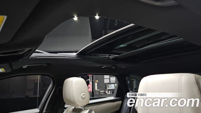 Land Rover Range Rover Velar 2018 — Фото 19/20