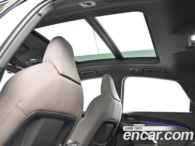 Audi Q5 2025 — Фото 19/20