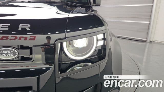 Land Rover Defender 2026 — Şəkil 17/20