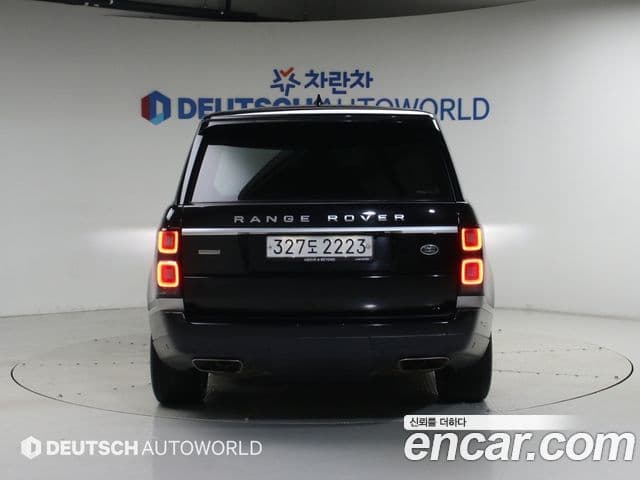 Land Rover Range Rover 2020 — Фото 3/20