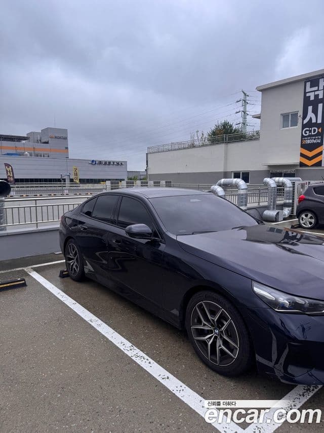BMW 5 Series 2026 — ფოტო 3/7