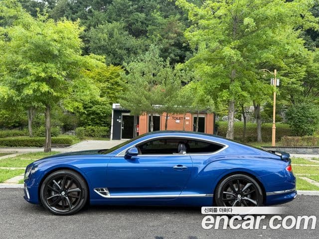 Bentley Continental GT 2019 — Фото 19/20
