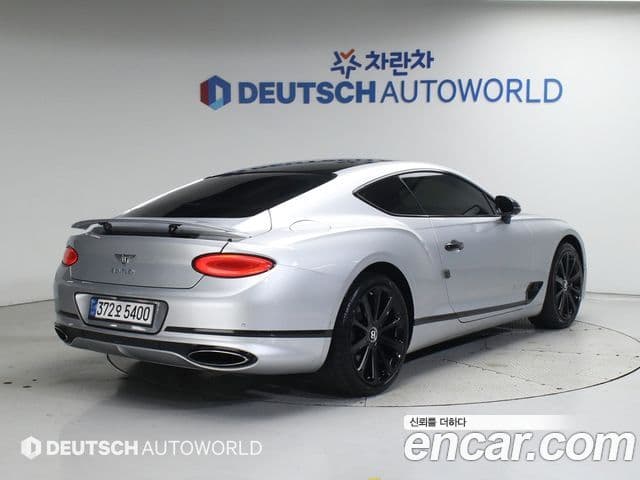 Bentley Continental GT 2018 — ფოტო 1/20