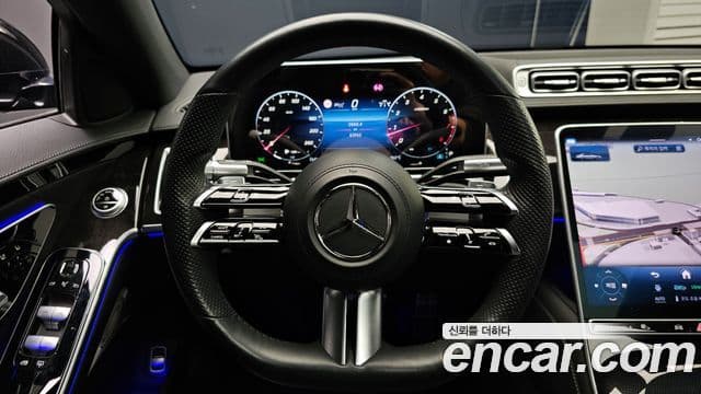 Mercedes-Benz S-Class 2022 — ფოტო 13/20