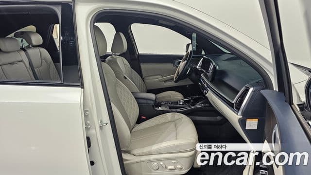 Kia Sorento 2023 — ფოტო 10/20