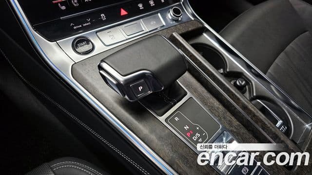 Audi A6 2021 — ფოტო 9/20