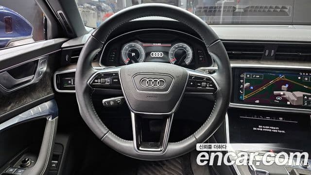 Audi A6 2021 — ფოტო 14/20