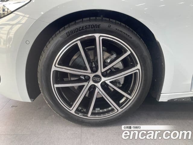Audi A5 2025 — ფოტო 4/20