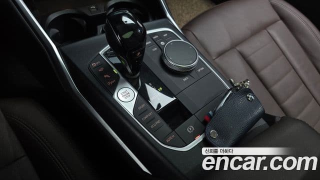 BMW 3 Series 2021 — Şəkil 7/20