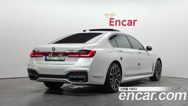 BMW 7 Series 2021 — Şəkil 2/20