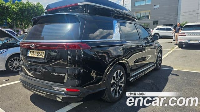 Kia Carnival 2021 — Şəkil 2/19
