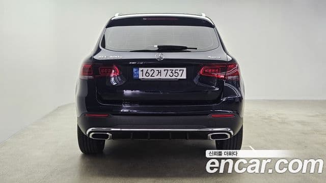 Mercedes-Benz GLC-Class 2022 — Фото 3/20