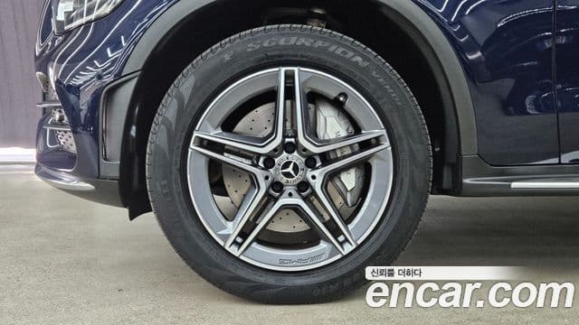 Mercedes-Benz GLC-Class 2022 — Фото 4/20