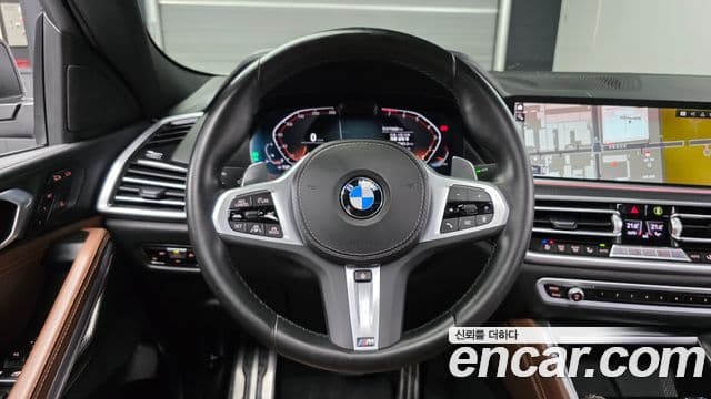 BMW X6 2022 — ფოტო 12/20