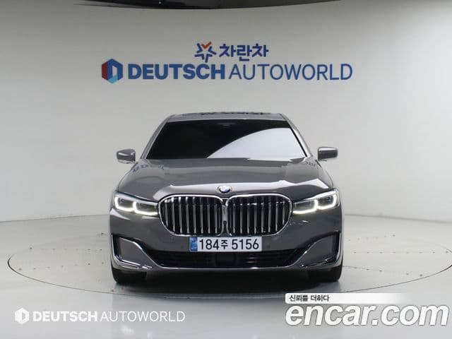 BMW 7 Series 2021 — ფოტო 2/20