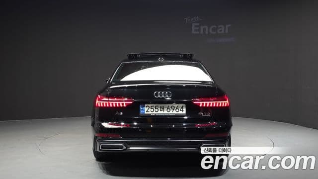 Audi A6 2021 — Фото 4/20