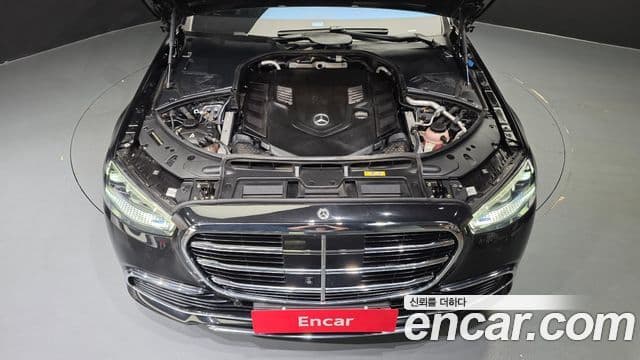 Mercedes-Benz S-Class 2021 — ფოტო 6/20