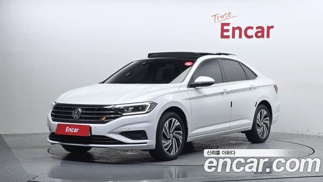 Volkswagen Jetta 2020 — Şəkil 1/20