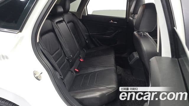 Volkswagen Jetta 2020 — Şəkil 11/20