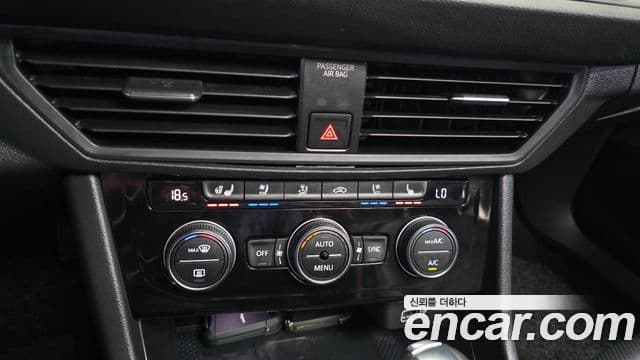 Volkswagen Jetta 2020 — Şəkil 18/20