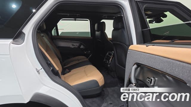 Land Rover Range Rover Sport 2025 — Şəkil 19/20