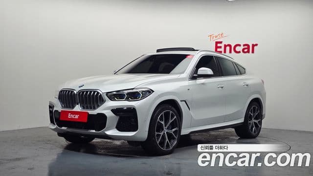BMW X6 2022 — Фото 1/20