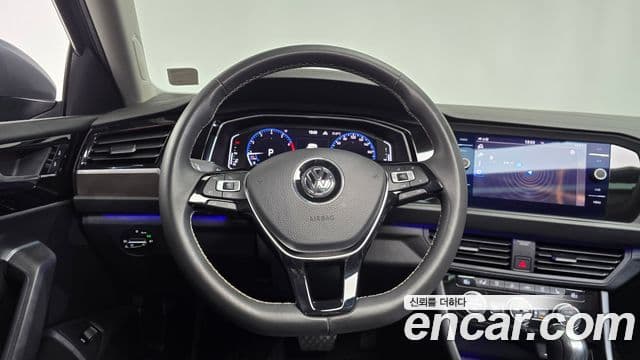 Volkswagen Jetta 2021 — Şəkil 13/20