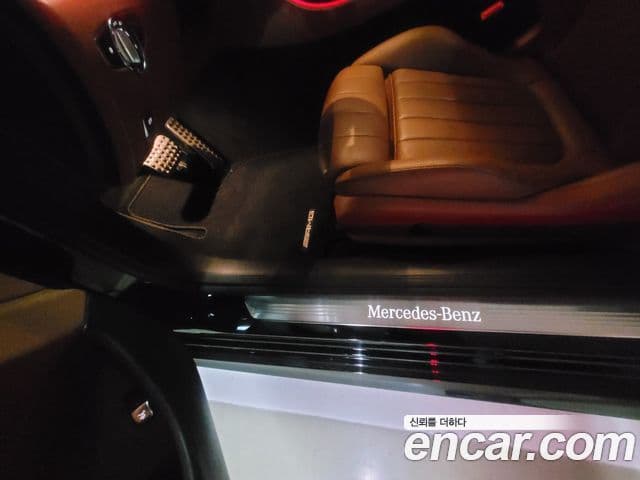 Mercedes-Benz E-Class 2019 — ფოტო 5/20