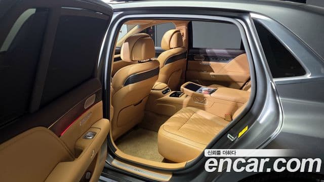 Genesis G90 2022 — ფოტო 11/20