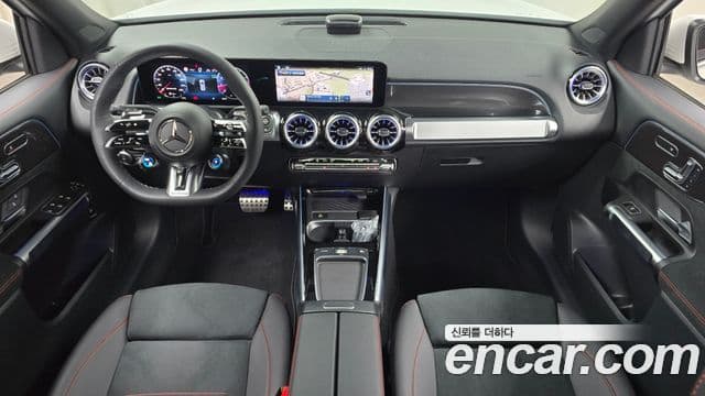 Mercedes-Benz GLB-Class 2025 — ფოტო 7/20